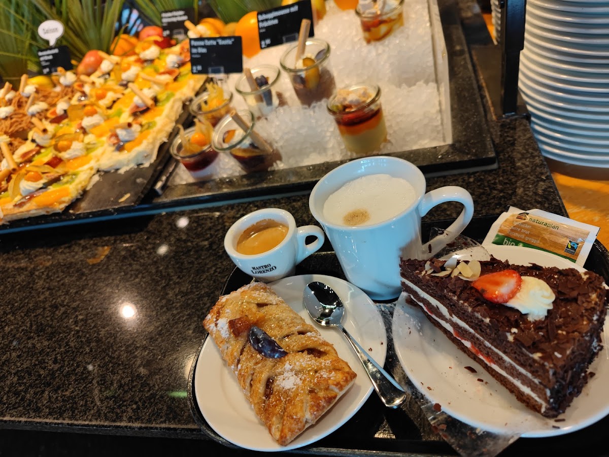 Coop Restaurant Kreuzlingen Karussell-3